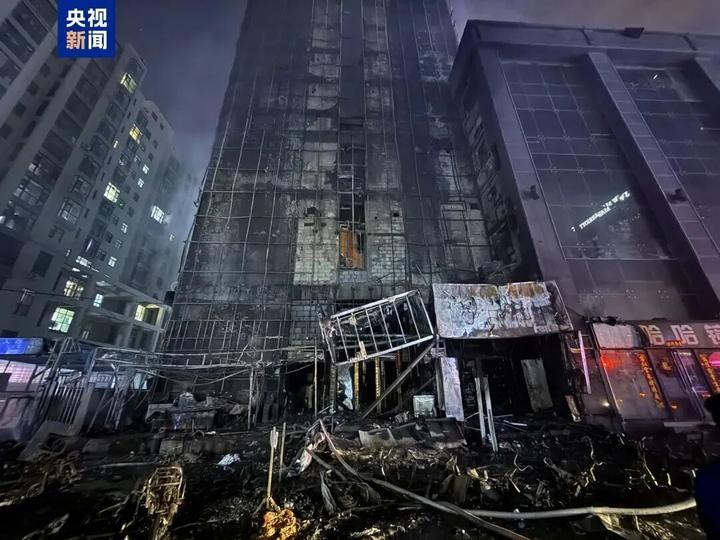 高层建筑起火,如何科学逃生自救?(1) 高层建筑起火,如何科学逃生自救?(1)