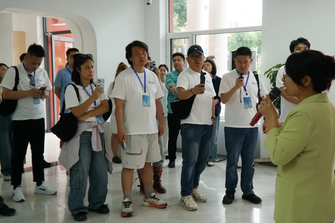 求真之旅 |“社区活动流于形式？”走进金花园社区看社区治理如何落地