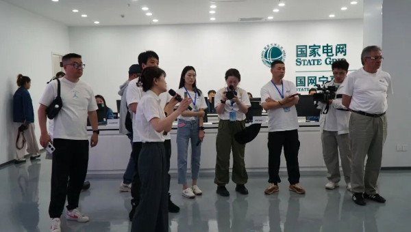 求真之旅｜电力无人机只是航拍玩具？这场求真辟谣打破刻板印象